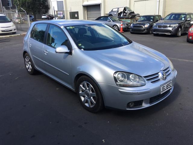 Volkswagen Golf - MK5 2003-2010