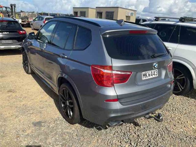 BMW X Series E83 - X3