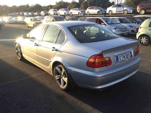 BMW 3 Series E46 - 330i