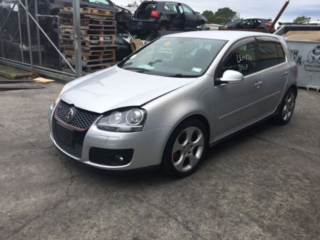 Volkswagen Golf - MK5 2003-2010