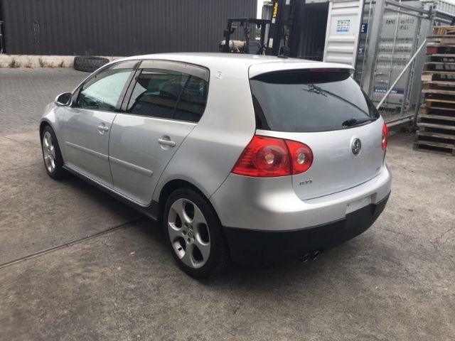 Volkswagen Golf - MK5 2003-2010