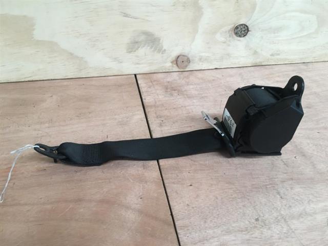 Lr Seat Belt