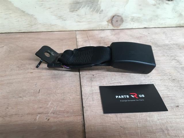 Lr Seat Belt Stalk