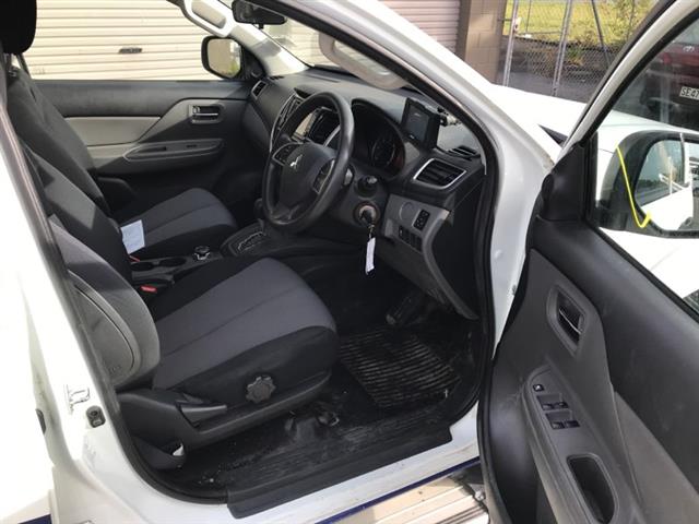 Mitsubishi L200 Triton - KA4 2005-2015