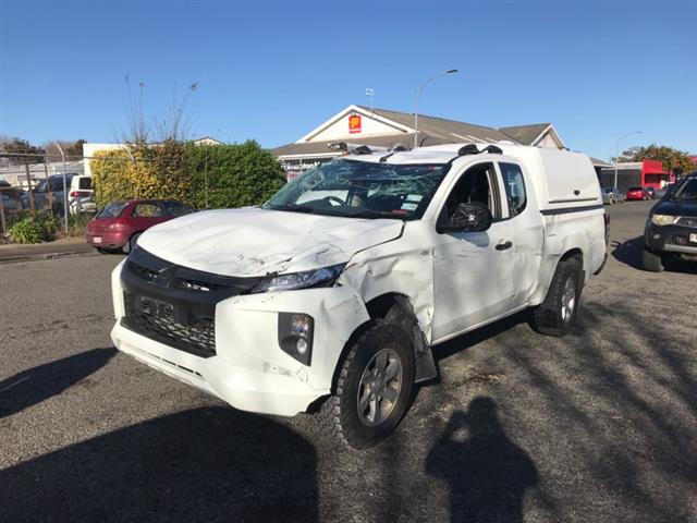 Mitsubishi L200 Triton - KA4 2005-2015