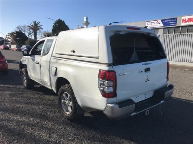 Mitsubishi L200 Triton - KA4 2005-2015