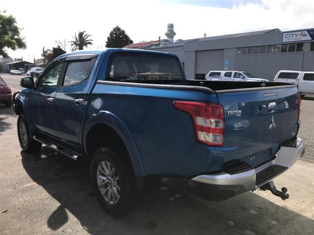 Mitsubishi L200 Triton - KA4 2005-2015