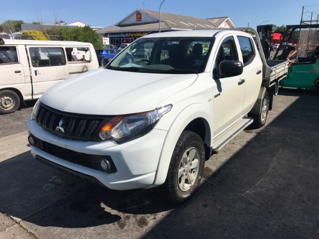 Mitsubishi L200 Triton - KA4 2005-2015