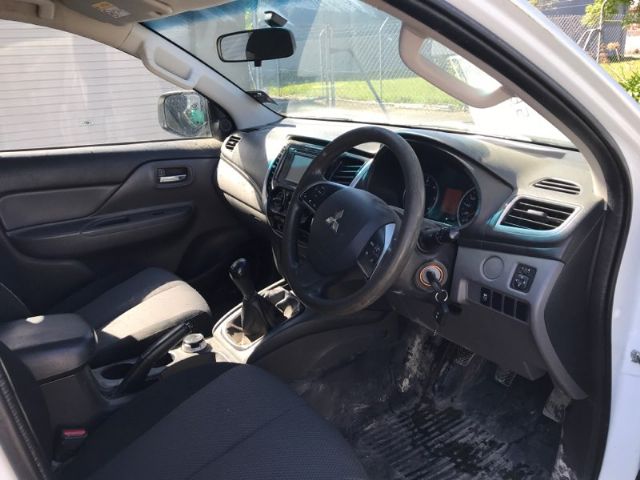 Mitsubishi L200 Triton - KA4 2005-2015