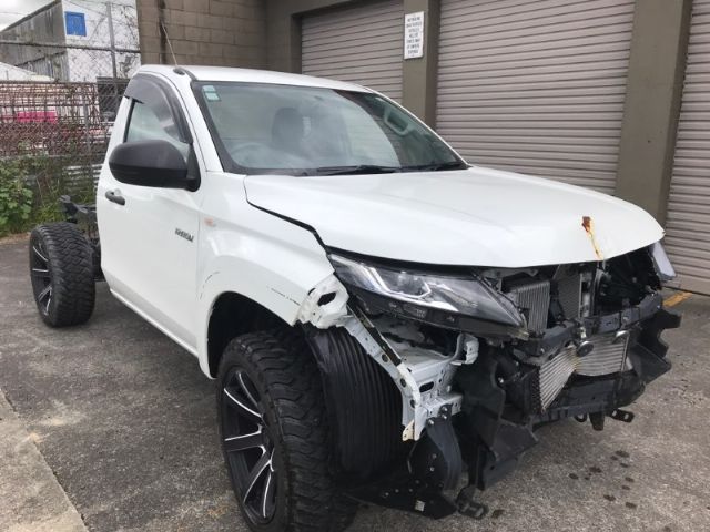 Mitsubishi L200 Triton - KA4 2005-2015
