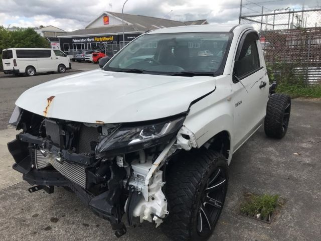 Mitsubishi L200 Triton - KA4 2005-2015