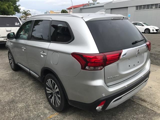 Mitsubishi Outlander - GF8W 2012-Present