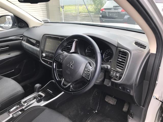 Mitsubishi Outlander - GF8W 2012-Present