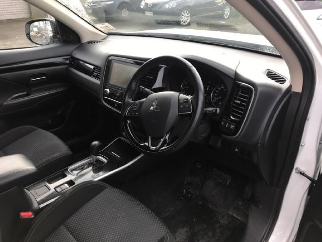 Mitsubishi Outlander - GF8W 2012-Present
