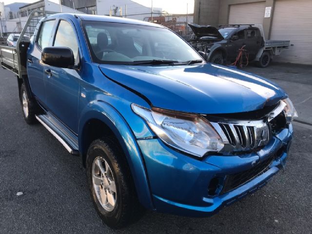 Mitsubishi L200 Triton - KA4 2005-2015