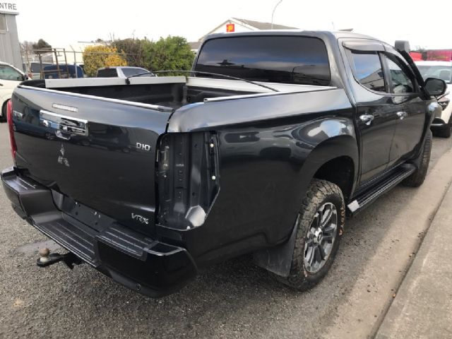 Mitsubishi L200 Triton - KA4 2005-2015