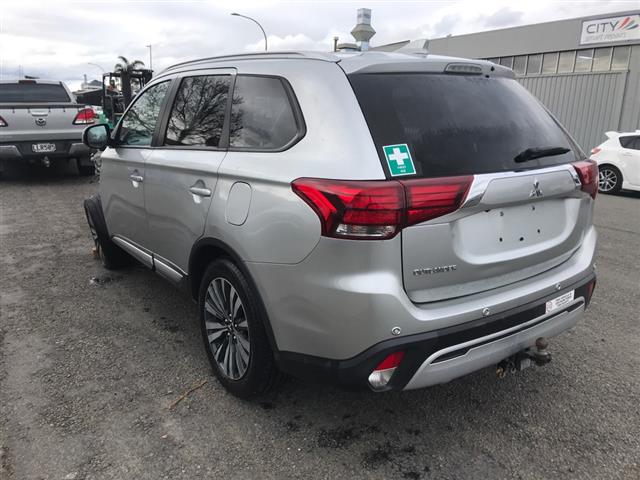 Mitsubishi Outlander - GF8W 2012-Present