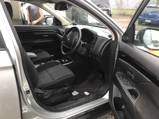 Mitsubishi Outlander - GF8W 2012-Present