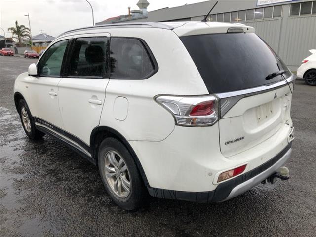 Mitsubishi Outlander - GF8W 2012-Present