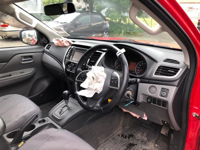 Mitsubishi L200 Triton - KA4 2005-2015