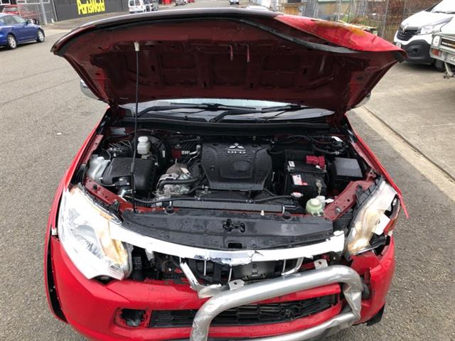 Mitsubishi L200 Triton - KA4 2005-2015