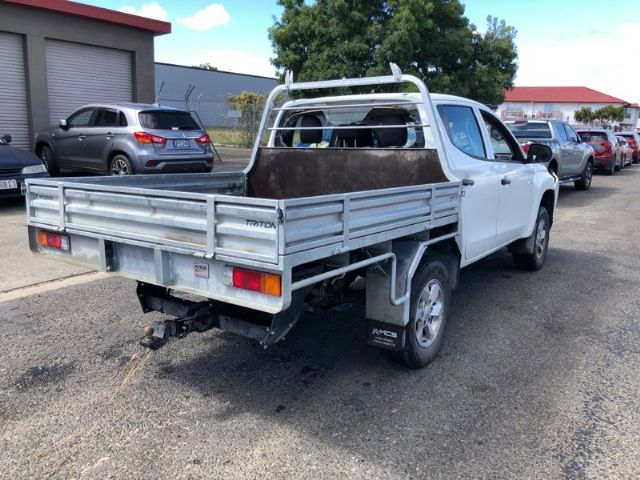 Mitsubishi L200 Triton - KA4 2005-2015