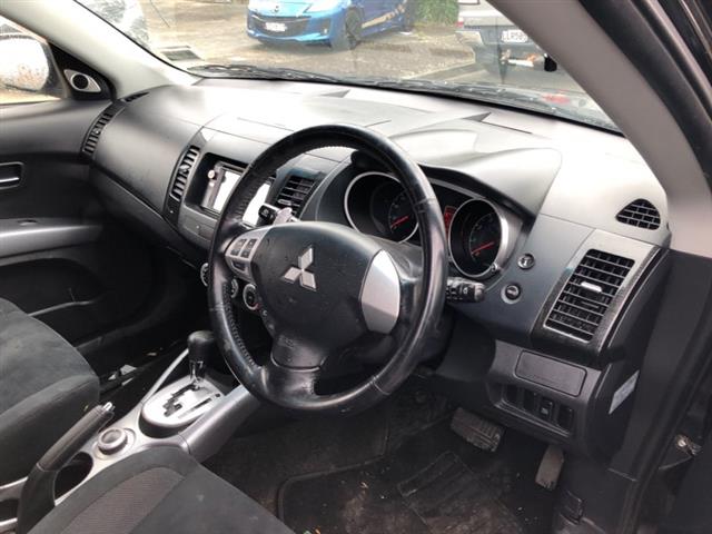 Mitsubishi Outlander - CW5W 2006-2012