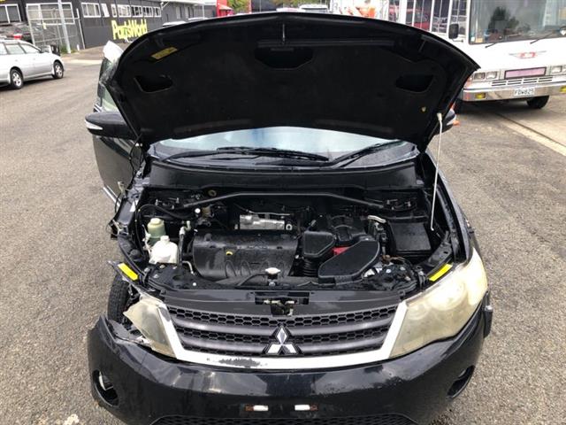 Mitsubishi Outlander - CW5W 2006-2012