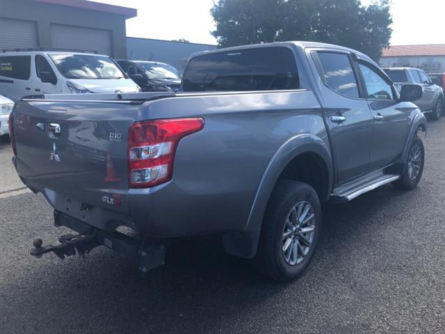 Mitsubishi L200 Triton - KA4 2005-2015