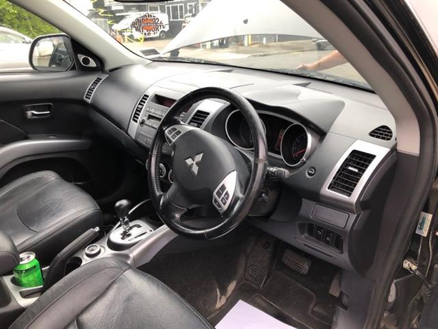 Mitsubishi Outlander - CW5W 2006-2012