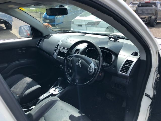 Mitsubishi Outlander - CW5W 2006-2012