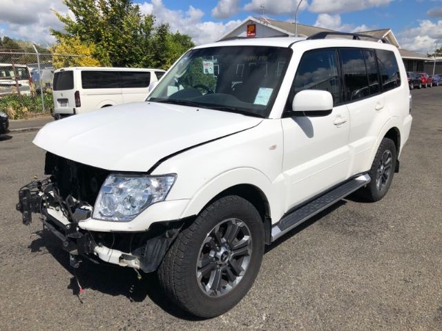 Mitsubishi Pajero - V98W 2006-2017