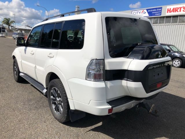 Mitsubishi Pajero - V98W 2006-2017