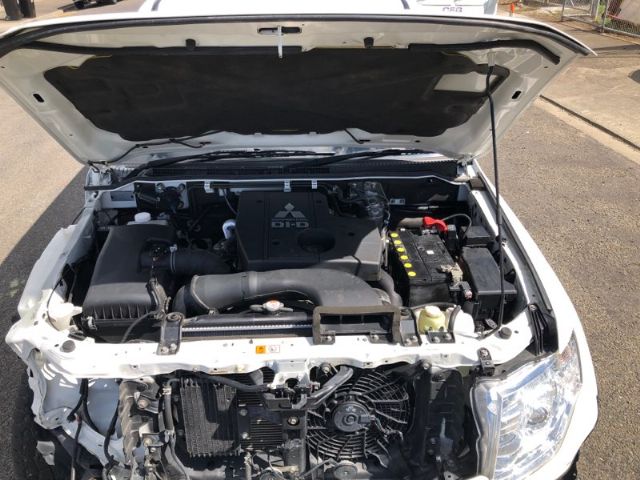 Mitsubishi Pajero - V98W 2006-2017