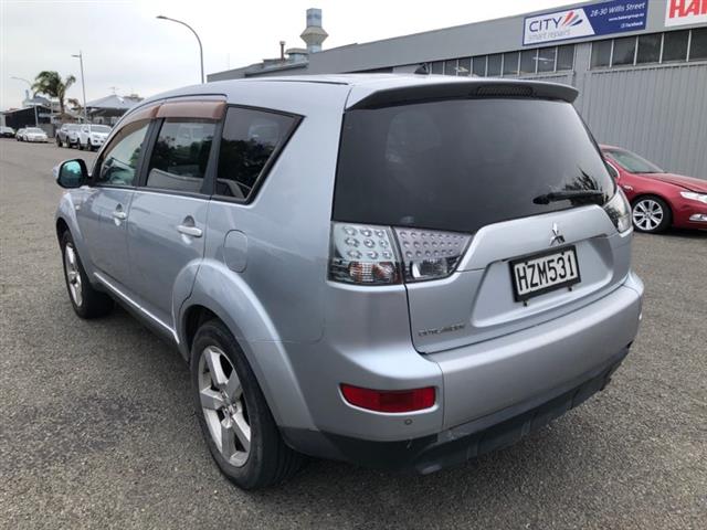 Mitsubishi Outlander - CW5W 2006-2012