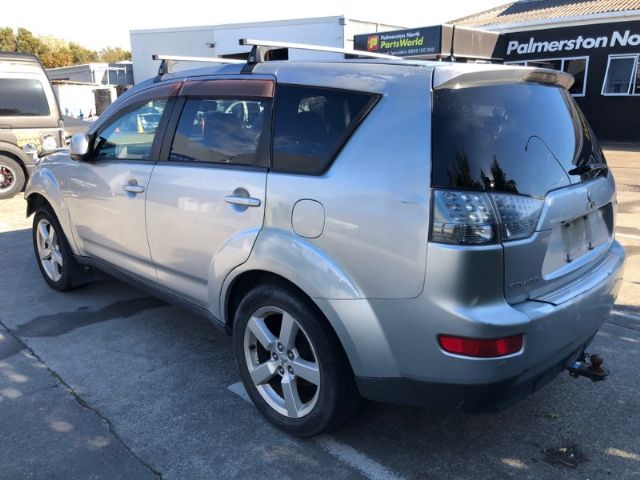 Mitsubishi Outlander - CW5W 2006-2012