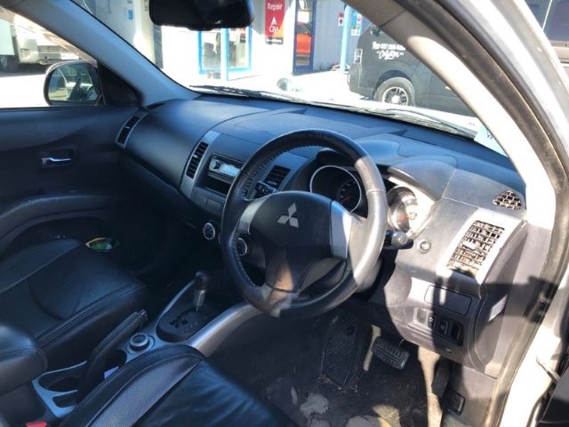 Mitsubishi Outlander - CW5W 2006-2012