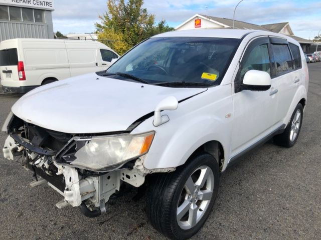Mitsubishi Outlander - CW5W 2006-2012