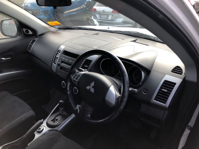 Mitsubishi Outlander - CW5W 2006-2012