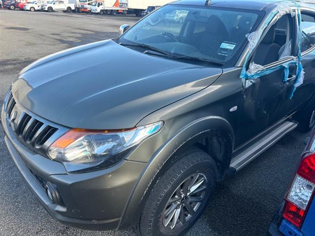 Mitsubishi L200 Triton - KA4 2005-2015