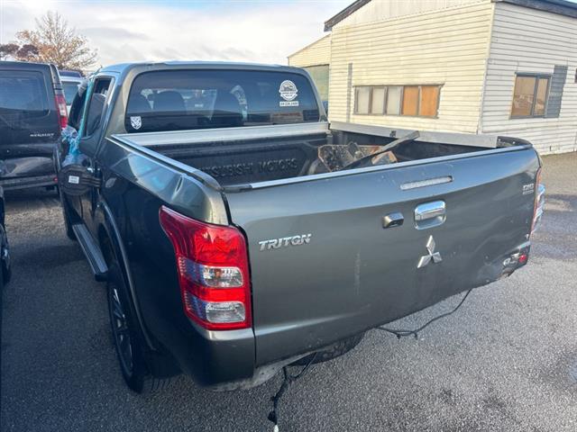 Mitsubishi L200 Triton - KA4 2005-2015