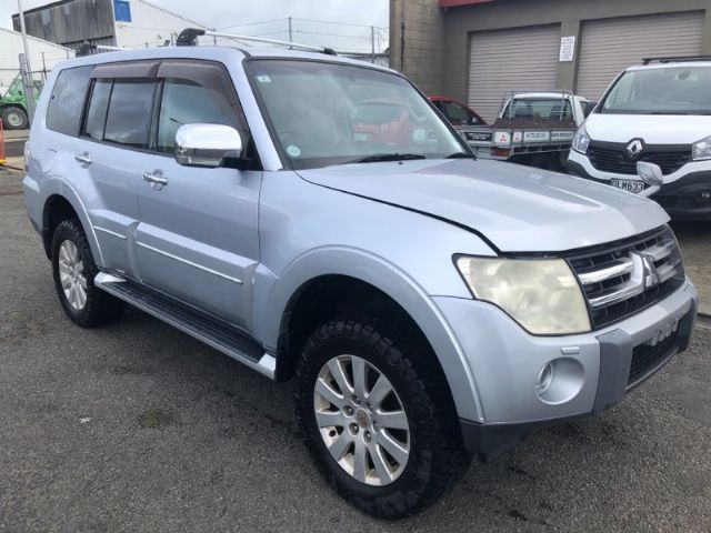 Mitsubishi Pajero - V98W 2006-2017