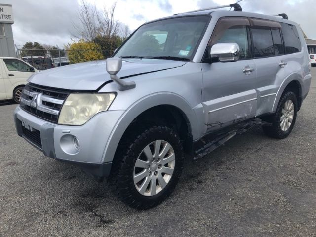 Mitsubishi Pajero - V98W 2006-2017