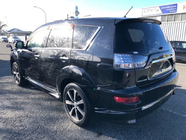 Mitsubishi Outlander - CW5W 2006-2012