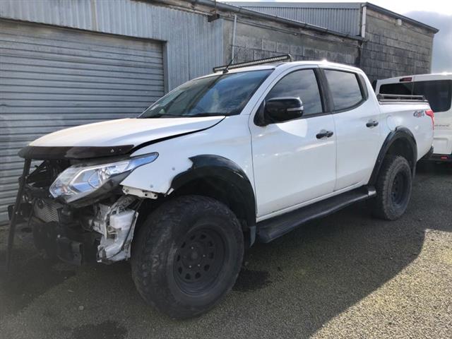 Mitsubishi L200 Triton - KA4 2005-2015
