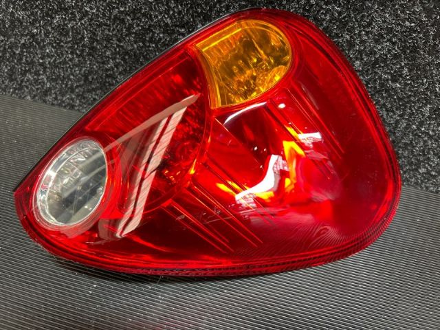 R Tail Light