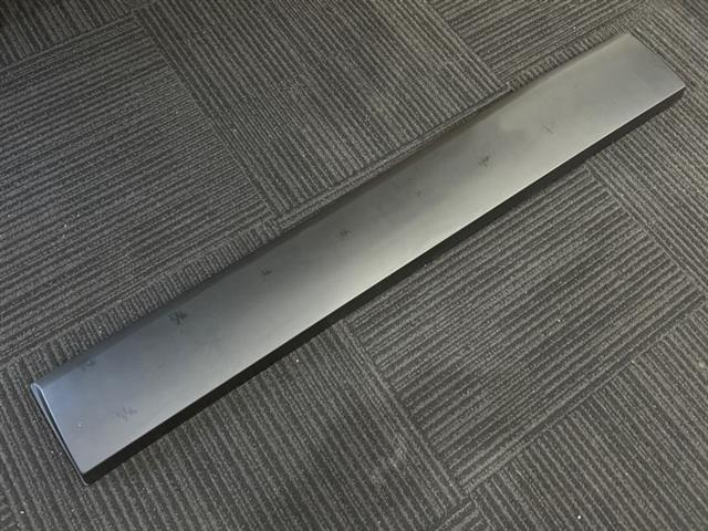 Lr Lower Door Moulding