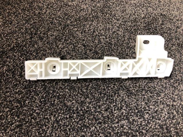 Lf Bumper Retainer Clip