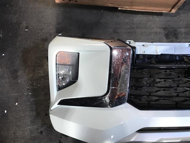 Rh Front Bumper Garnish Lower
