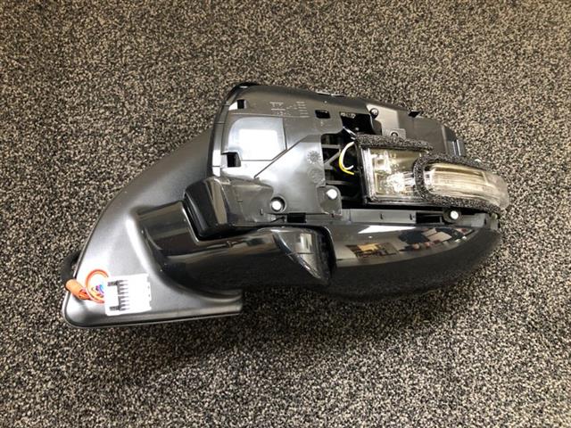 Lf Door Elec Mirror (7 Wire)